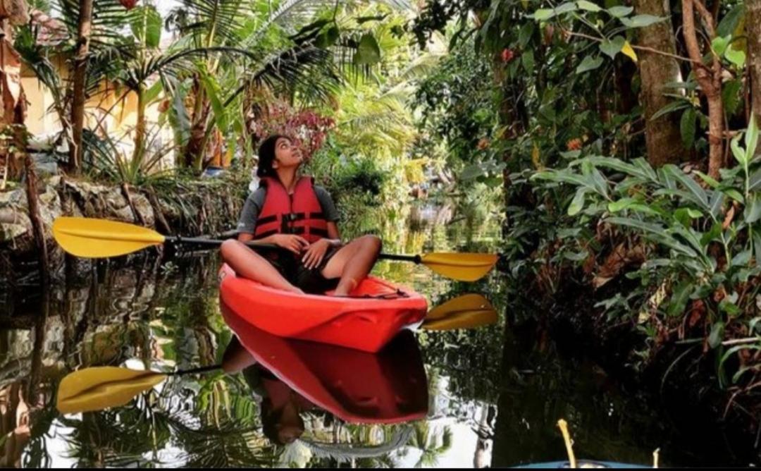 Vivaresidence Homestay Alappuzha Bagian luar foto