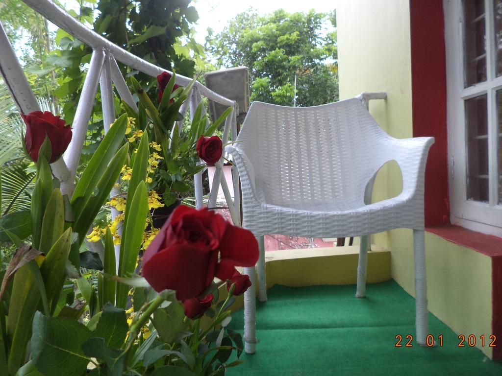 Vivaresidence Homestay Alappuzha Bagian luar foto